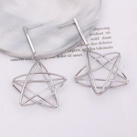 Aretes estrella